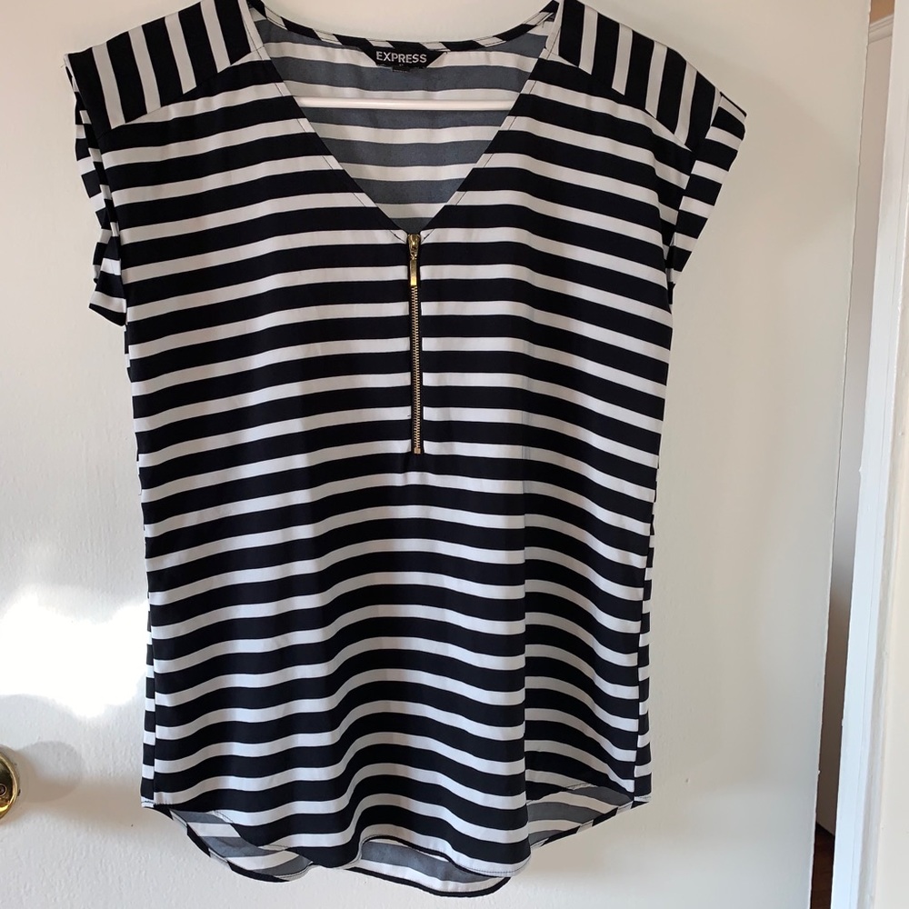 EXPRESS BLOUSE
